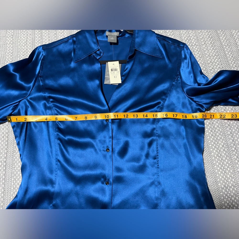 Ann Taylor Satin Blouse - Picture 8 of 9